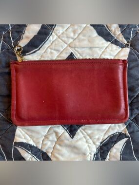 Vintage Couch Pouch